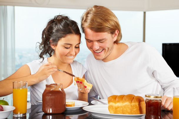Couple having great time on breakfast - Zdjęcie, obraz