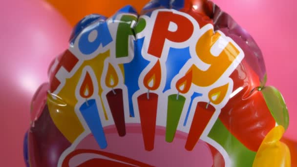 風船に幸せな誕生日のメッセージ - 映像、動画