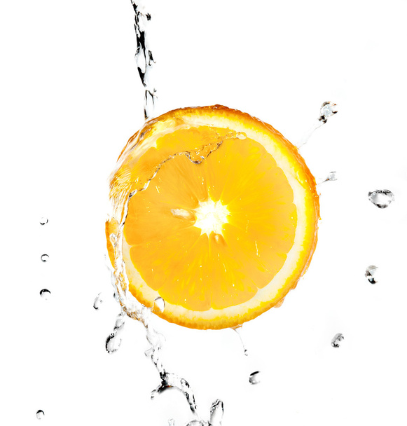 Orange in water - Valokuva, kuva