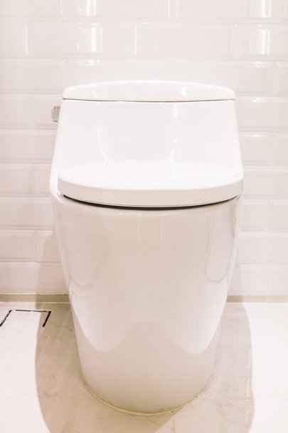 weißer Toilettensitz - Foto, Bild