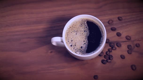 design šálku kávy - Záběry, video