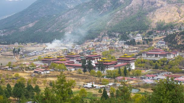 Thimphu Bhutan sermaye şehir vadi ülkede kuş göz VI - Fotoğraf, Görsel
