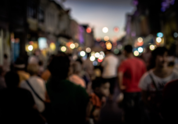 Φεστιβάλ εκδήλωση με φόντο θολή άτομα σε Πουκέτ Πόλη - Φωτογραφία, εικόνα