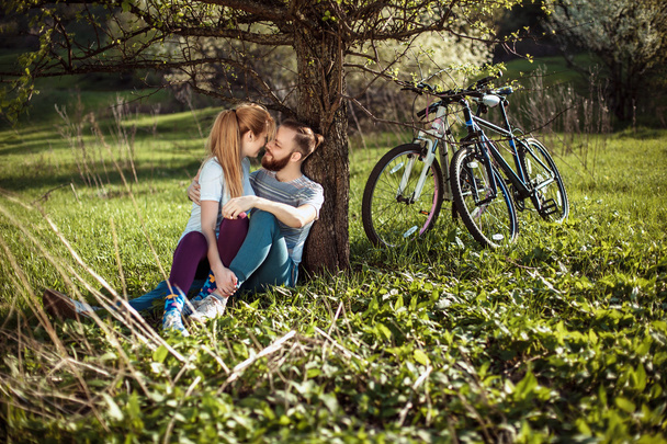 Beautiful young couple in love - Foto, afbeelding