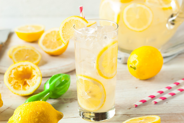 Organic Homemade Fresh Squeeze Lemonade - Fotoğraf, Görsel