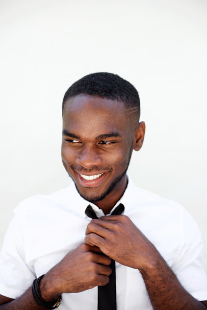 Щасливий молодий чорний бізнесмен
  - Фото, зображення