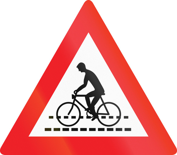 Cruce de ciclistas en Austria
 - Foto, imagen