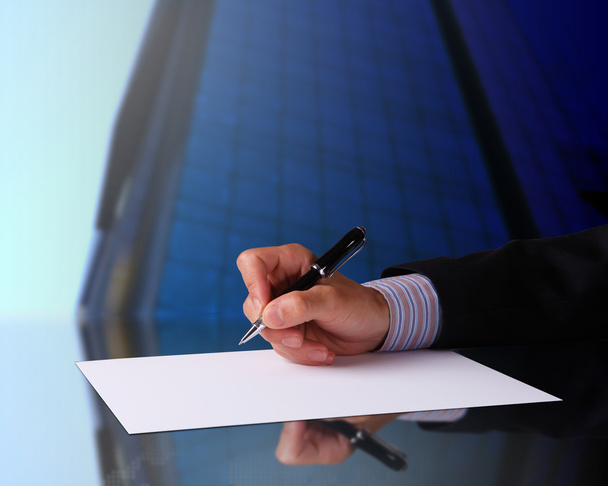 Empresário mão assinar documentos
 - Foto, Imagem