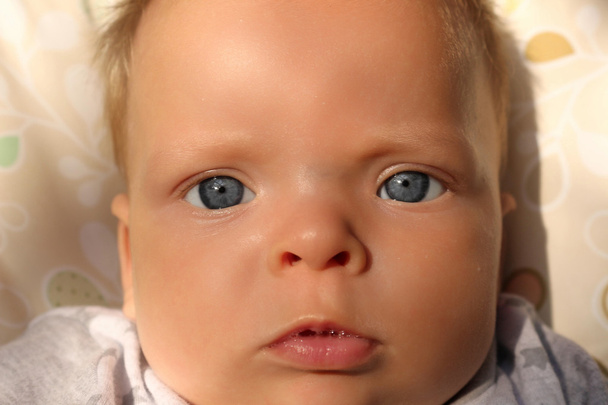 Schattige Baby Boy close-up - Foto, afbeelding