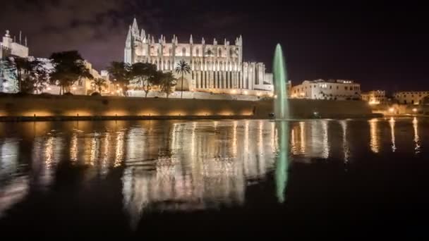 Mallorca cathedral by night, rotating camera - Footage, Video