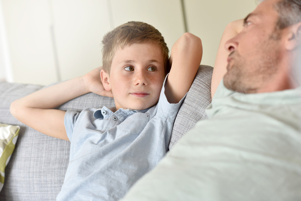Daddy with son relaxing - Fotografie, Obrázek