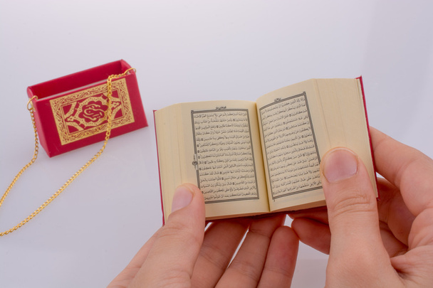 Священного Корану
 - Фото, зображення