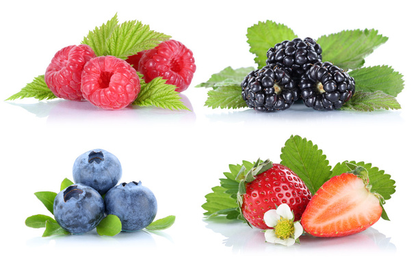 Collection of berries strawberries blueberries raspberries berry - Foto, imagen