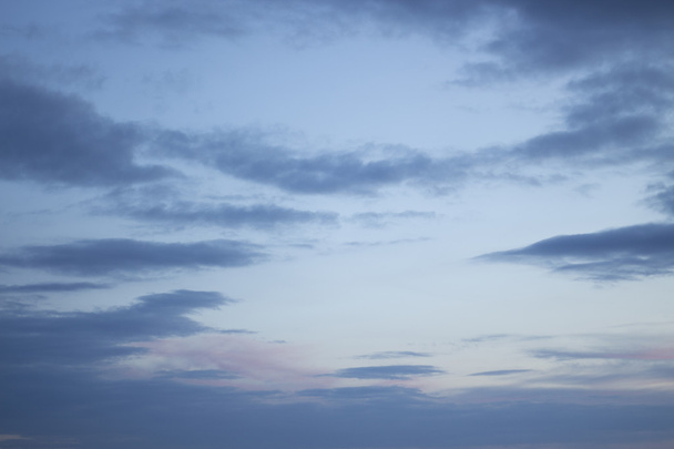 tramonto cielo blu con nuvole
 - Foto, immagini