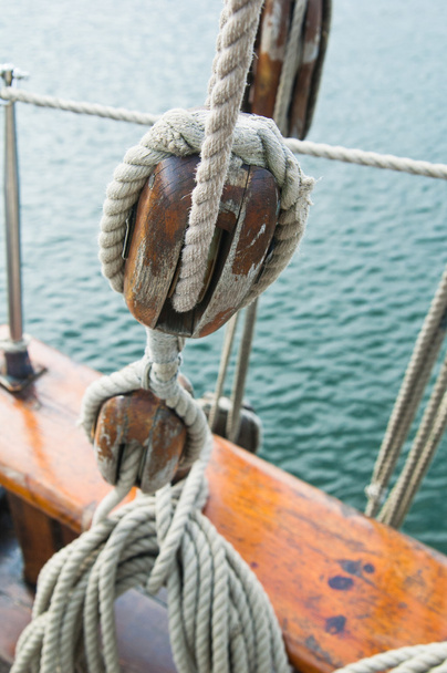 Rigging of an ancient sailing vessel - Foto, Bild