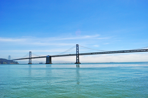 Σαν Φρανσίσκο: πανοραμική θέα της γέφυρας στον κόλπο, το Oakland-San Francisco Bay συνδεθείτε - Φωτογραφία, εικόνα