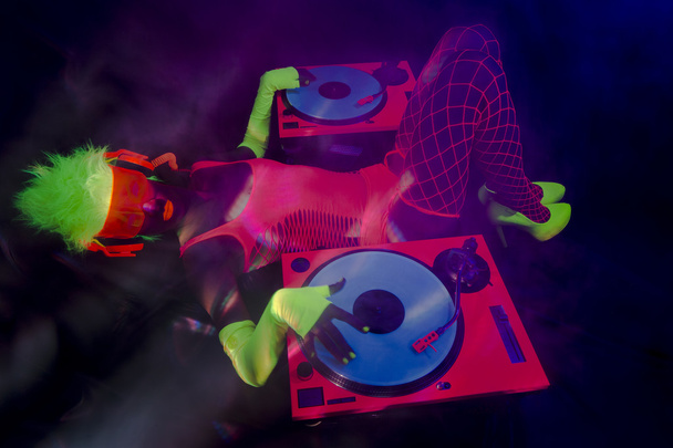 sexy neon uv bagliore DJ
 - Foto, immagini