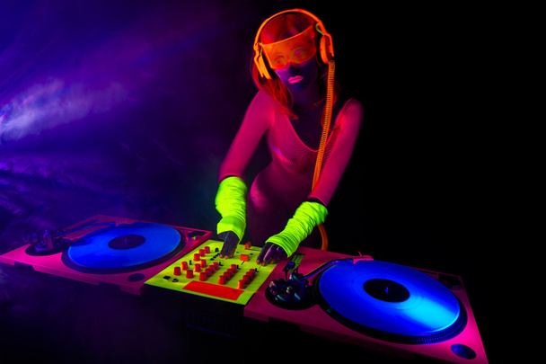sexy neon uv brilho DJ
 - Foto, Imagem
