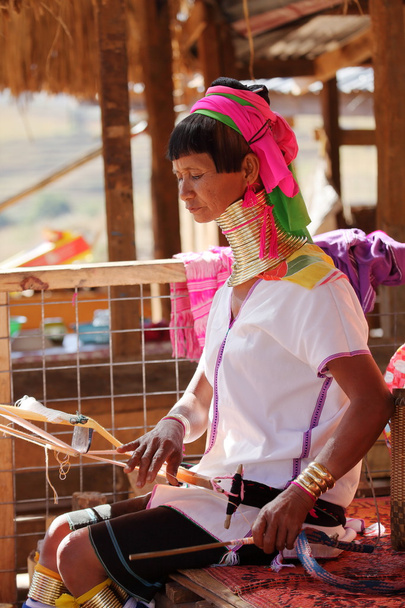 Geleneksel Padaung kadın Myanmar - Fotoğraf, Görsel