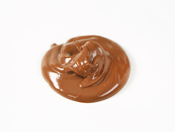 Avellana de chocolate untada
 - Foto, Imagen