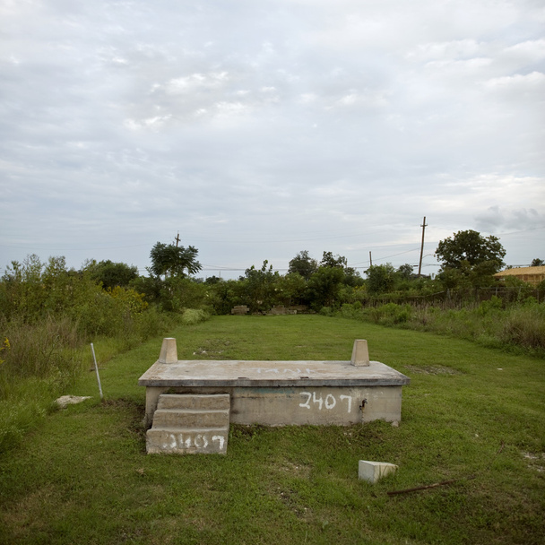 Hausgründung nach Hurrikan Katrina, neue Orleans, Louisiana - Foto, Bild