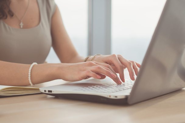 woman using laptop, teleworking - Zdjęcie, obraz