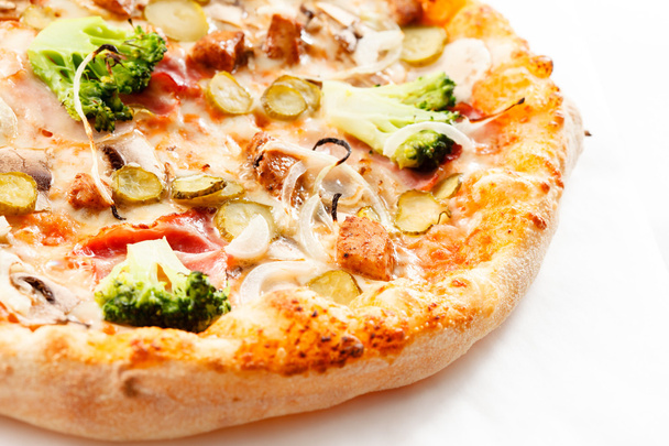 fresh tasty pizza - Foto, imagen