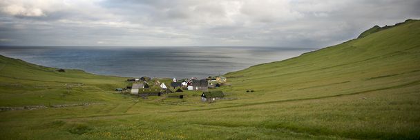 Saaren kylä Mykines, Färsaaret
 - Valokuva, kuva