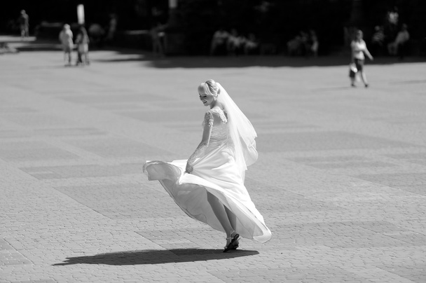 Beautiful portrait of the bride  outdoor - Fotó, kép