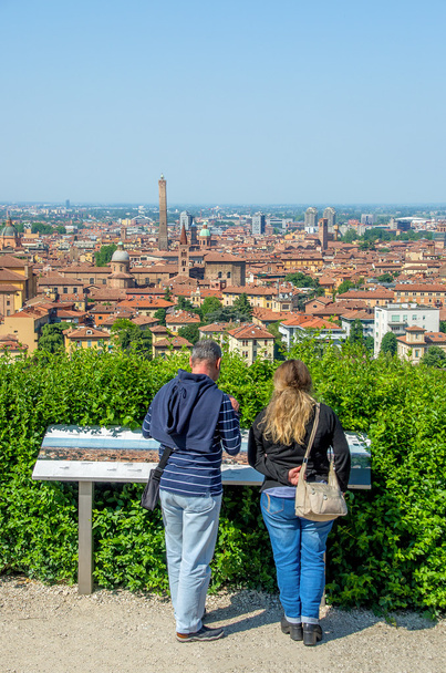 Letecký pohled na Bologna turisté sightsee emilia romagna, Itálie - Fotografie, Obrázek