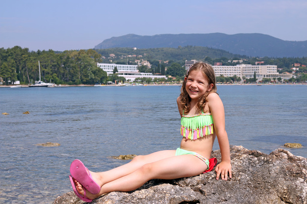 yaz tatil mutlu küçük kız - Fotoğraf, Görsel