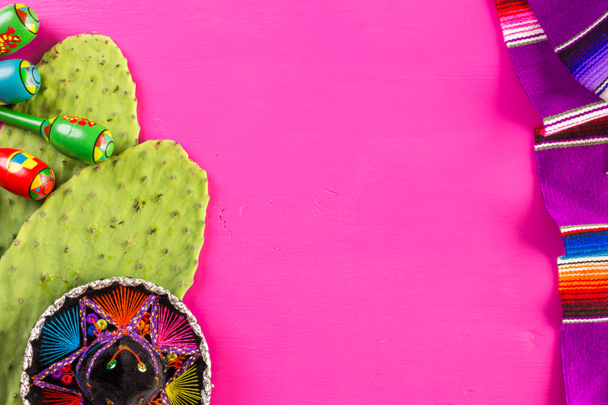 Fiesta традиційних настільних барвисті прикраси - Фото, зображення