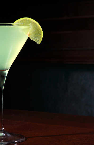 Appletinin cocktail
 - Valokuva, kuva