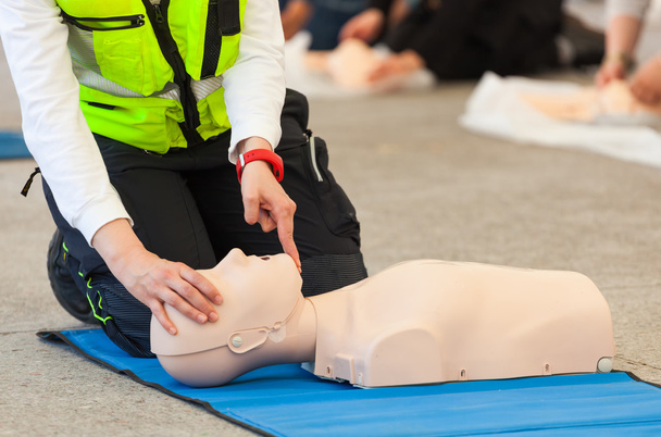 CPR training with dummy - Photo, Image