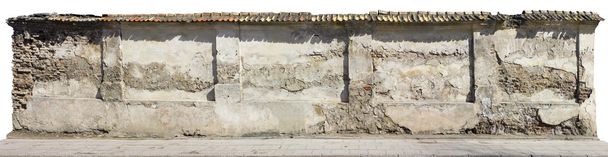 Százéves szerzetesi fal lerombolva. - Fotó, kép