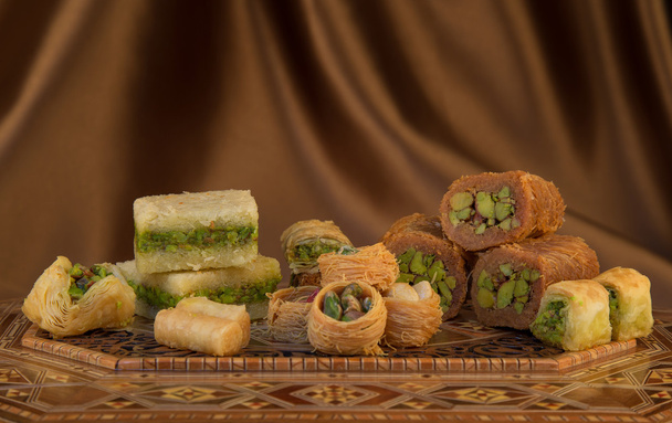 Desserts arabes aux pistaches
 - Photo, image