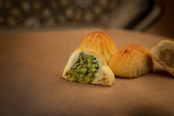 Arabic Traditional - Maamoul and pistachio filling - Foto, imagen
