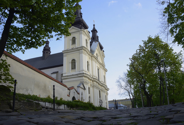 Arkkienkeli Mikaelin kirkko
 - Valokuva, kuva