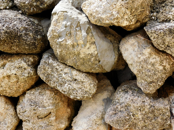pedras e rochas ao ar livre
 - Foto, Imagem
