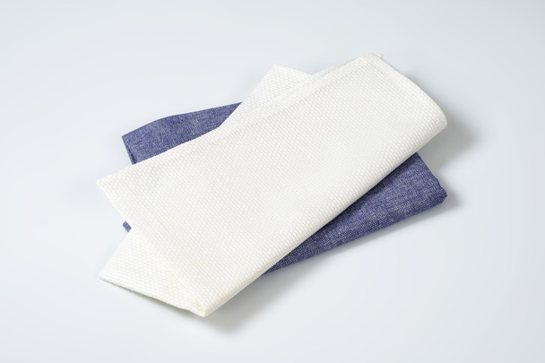 deux serviettes pliées ou tapis de table
 - Photo, image