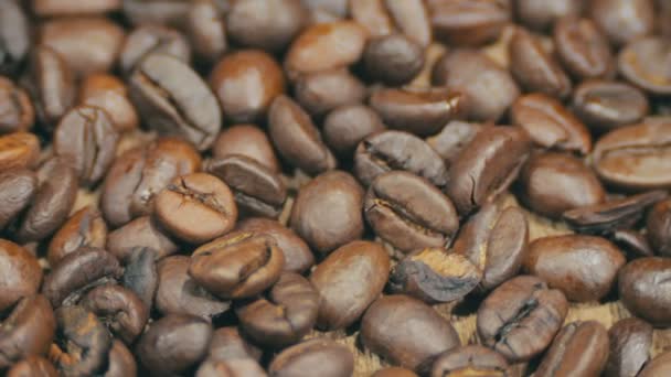 コーヒー豆を回転させる - 映像、動画