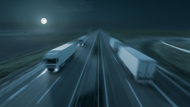 Film über moderne Lieferwagen auf der Autobahn in der Nacht - Foto, Bild