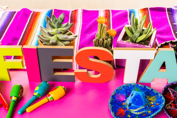 Dekoracje stołu kolorowy Fiesta - Zdjęcie, obraz