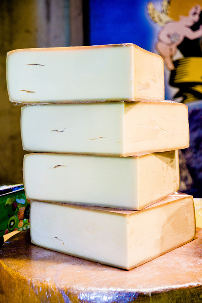 Stück Käse - Foto, Bild