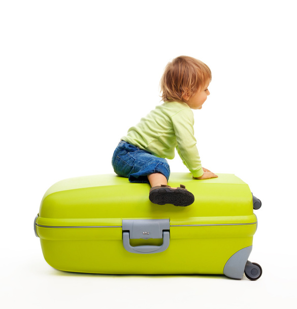 Kid and baggage - Φωτογραφία, εικόνα