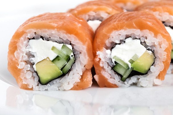 Sushi saboroso na placa
 - Foto, Imagem