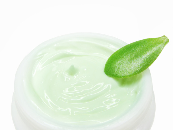 Crème cosmétique à base de plantes pour le visage
 - Photo, image
