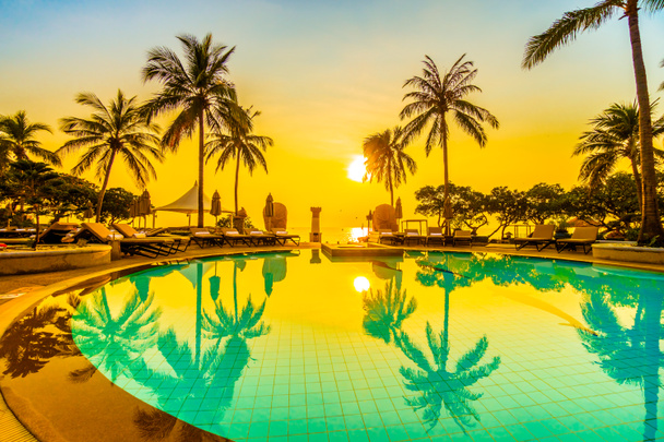 Beautiful luxury outdoor swimming pool - Photo, Image