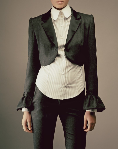 elegant woman in luxury fashion smoking dress - Fotografie, Obrázek