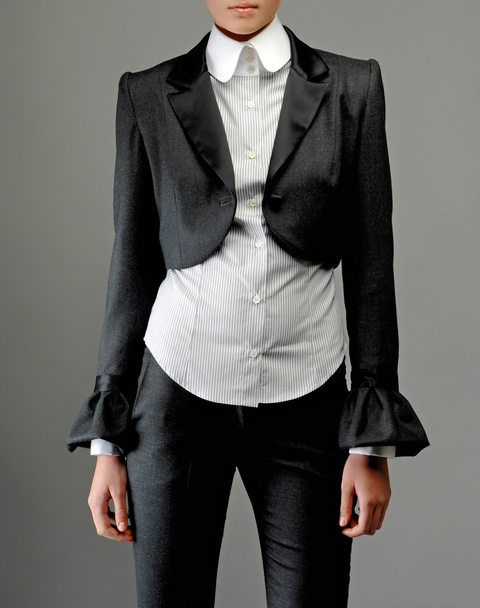 elegáns nő a luxus divat dohányzás ruha - Fotó, kép